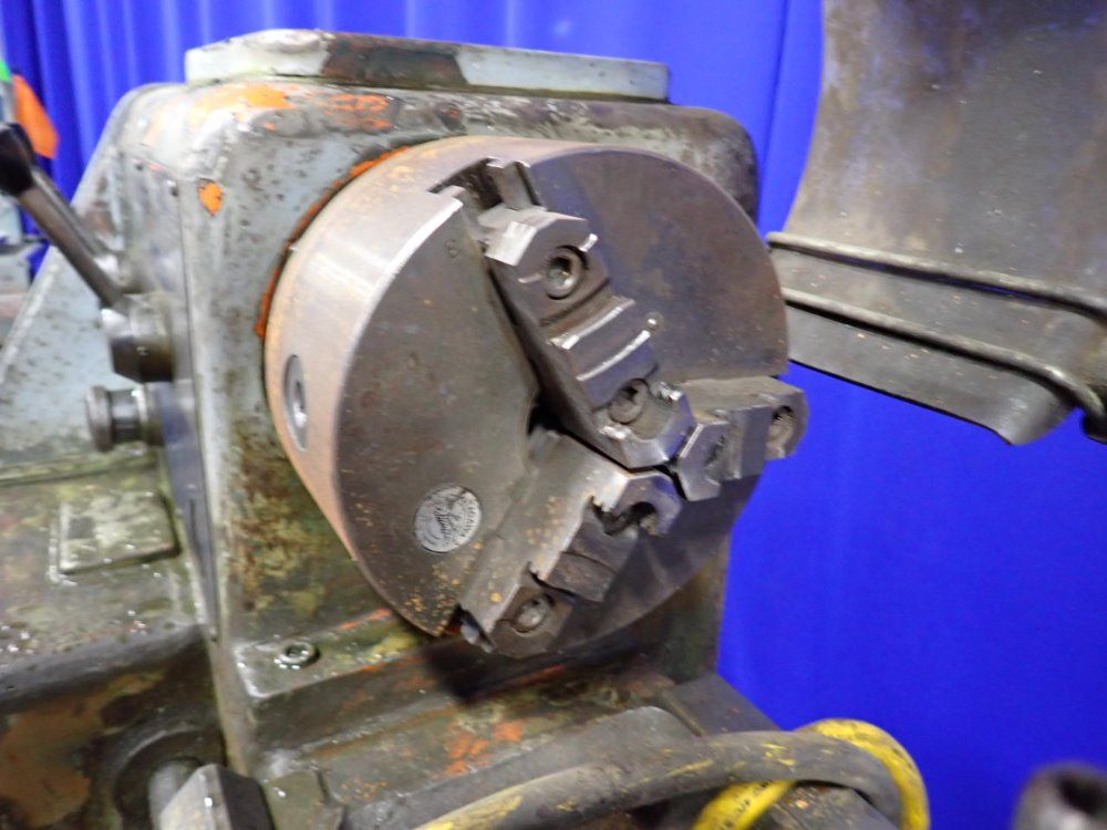 Maxturn Max-800 Lathe - Max-800