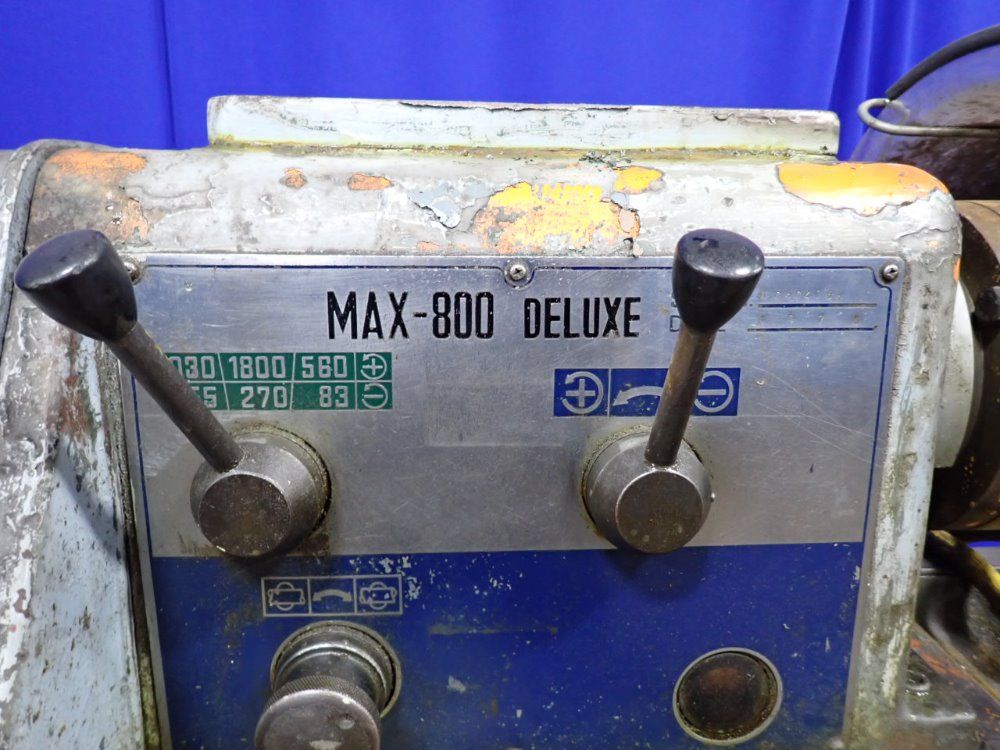 Maxturn Max-800 Lathe - Max-800