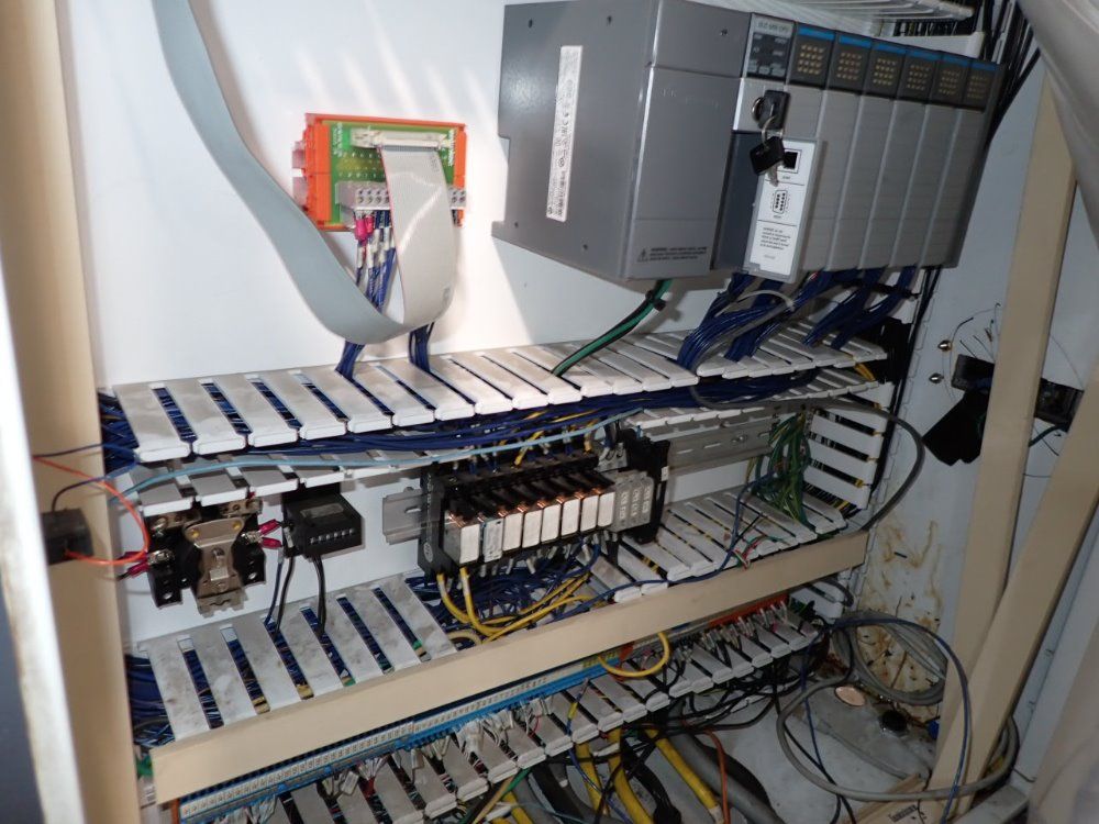 Lantech 80" X 120" Stretch Wrapper