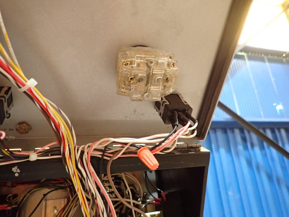 Autolabe Automatic Wipeon  Label Pplicator