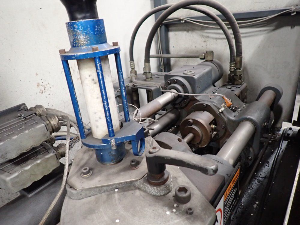 Demag 22a/210bar/15x18x17 Injection Molding Machine - Ergotech System