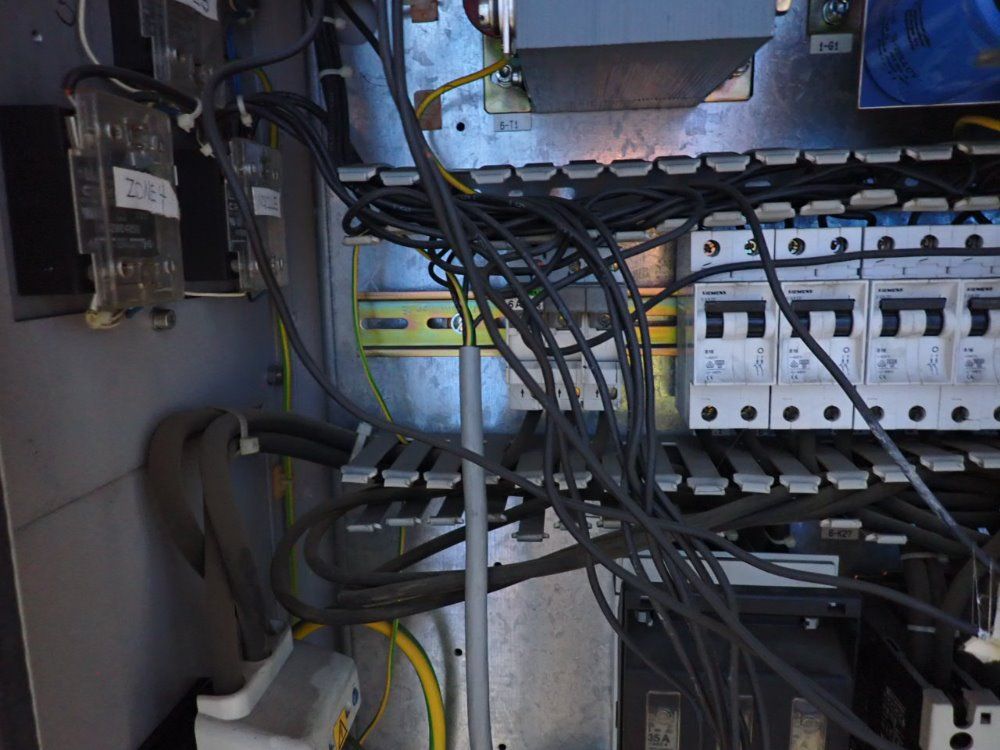 Demag 22a/210bar/15x18x17 Injection Molding Machine - Ergotech System