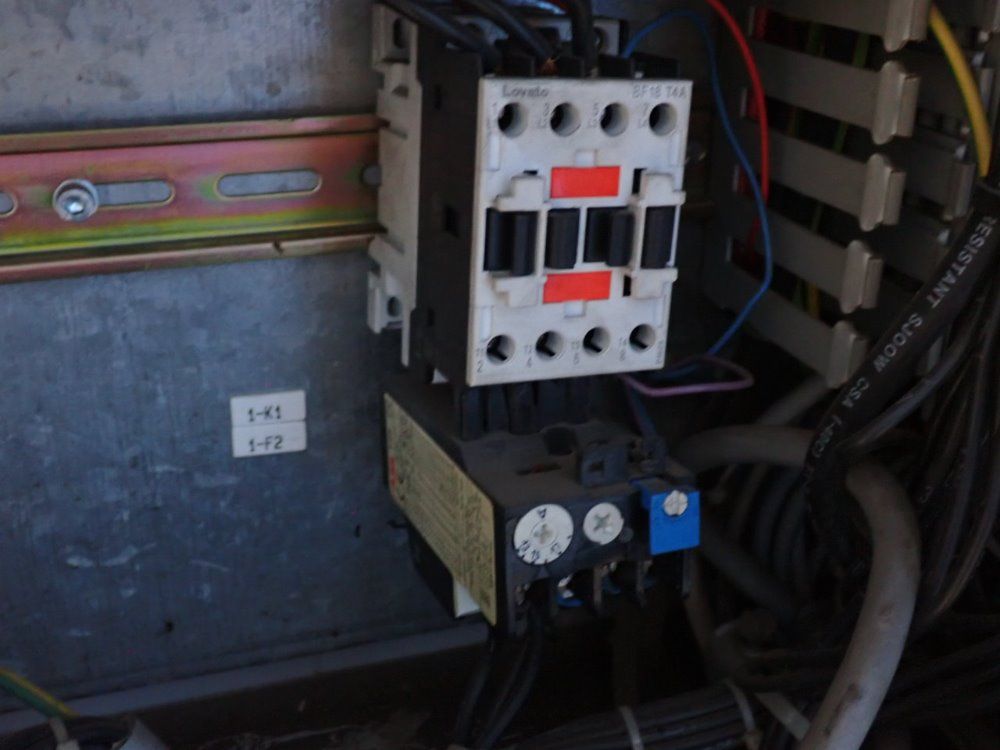 Demag 22a/210bar/15x18x17 Injection Molding Machine - Ergotech System