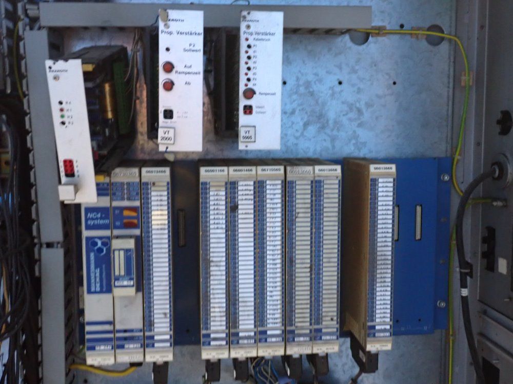 Demag 22a/210bar/15x18x17 Injection Molding Machine - Ergotech System