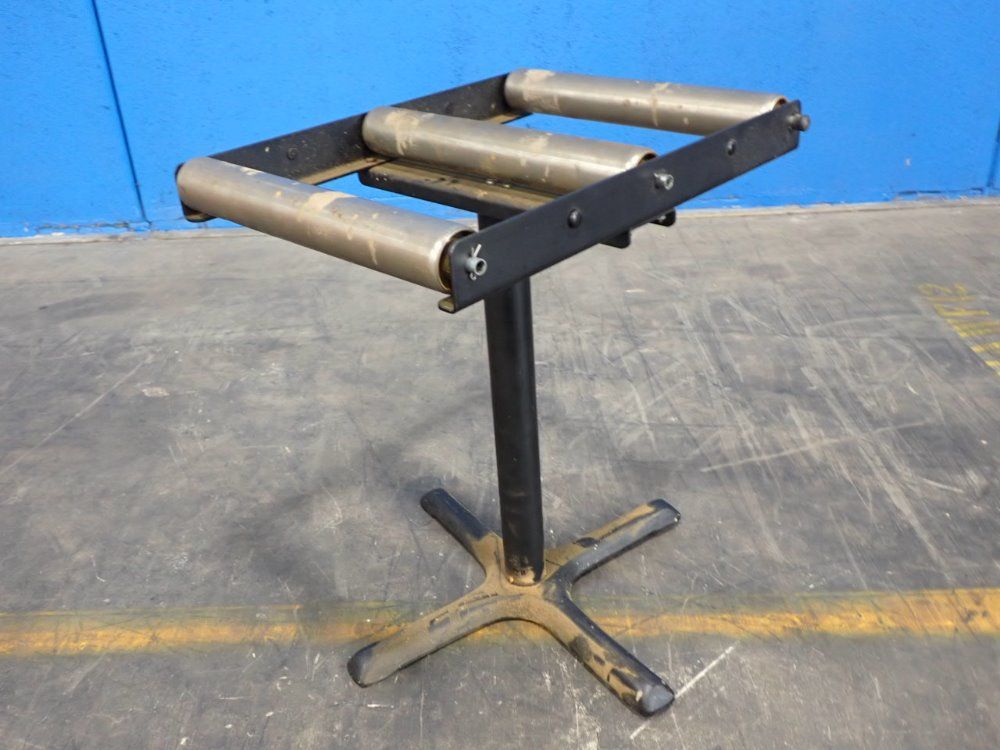 Craftsman 16" W X 22" L 3 Roll Feed Stand - 149.222650
