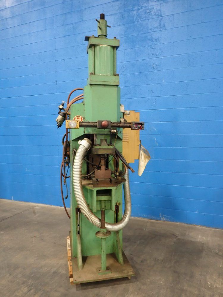 Peer 200 Spot Welder - P-100