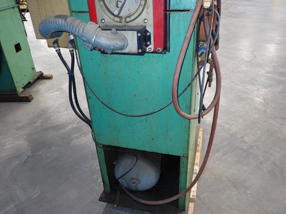 Peer 200 Spot Welder - P-100