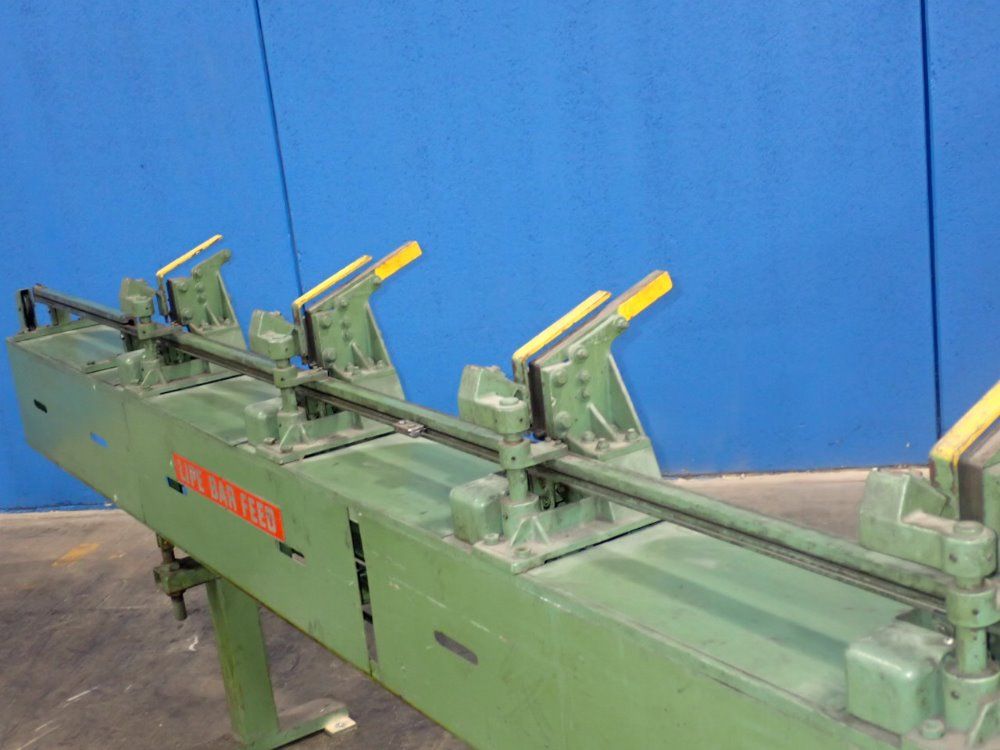 Lipe Rollway 196" Auto Bar Feeder - 68aml