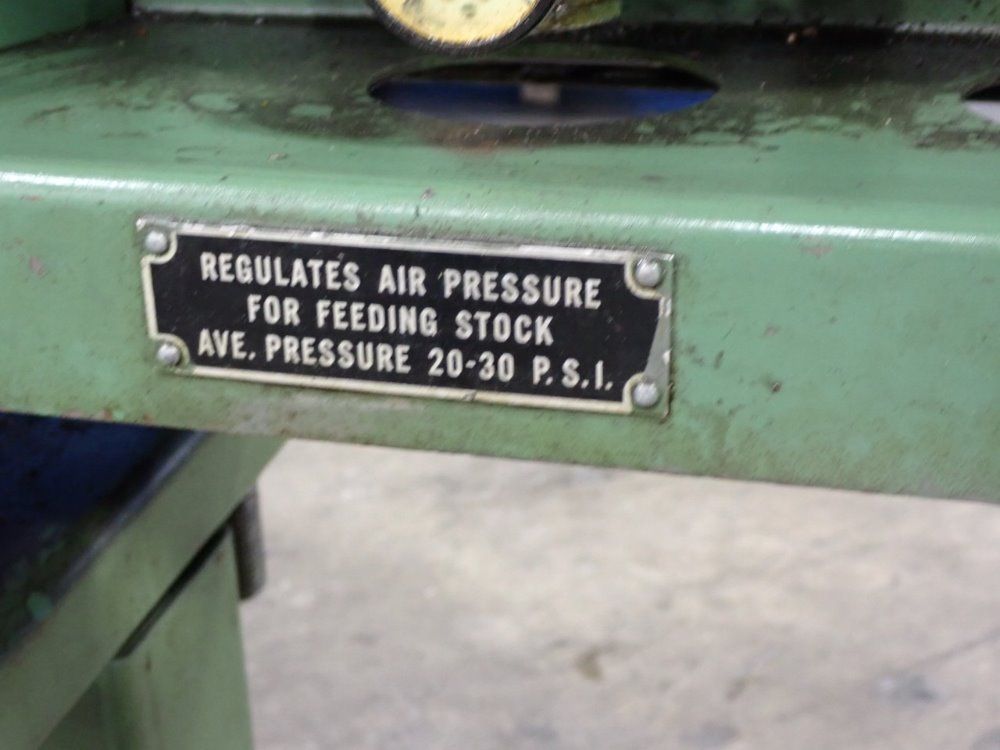 Lipe Rollway 196" Auto Bar Feeder - 68aml