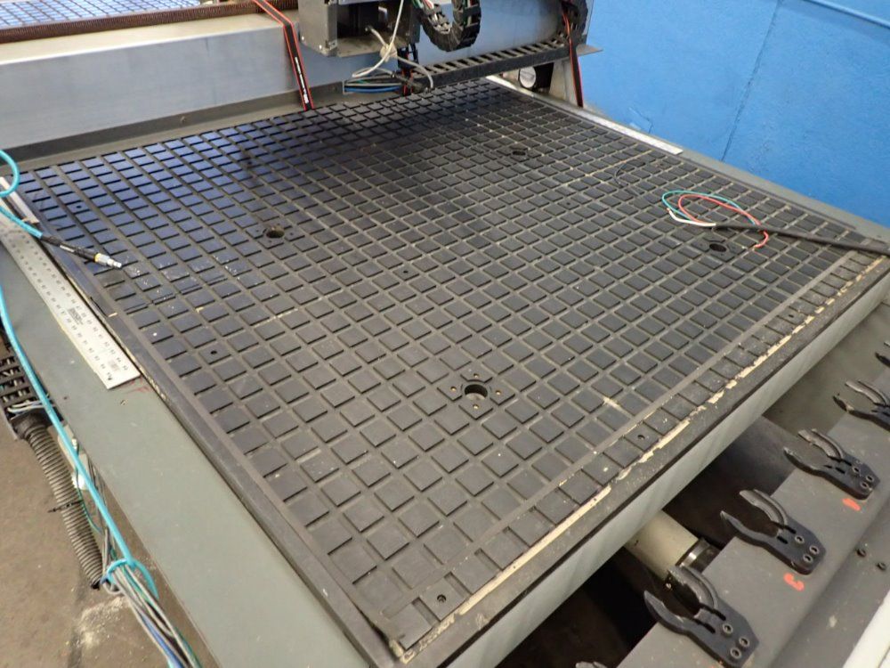 Multicam 60"x122 Cnc Router - 1000 Series