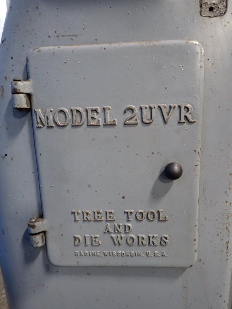 Tree 42" X 10 1/2" 2uvr Vertical Mill - 2uvr