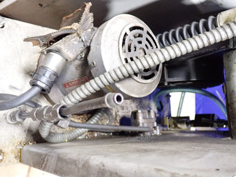 Kanto Seiki Oil Temperature Regulator - Mlha-05-h-n