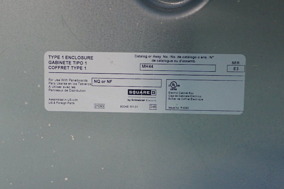 Square D 34 Lbs Panel Cover - Mh44