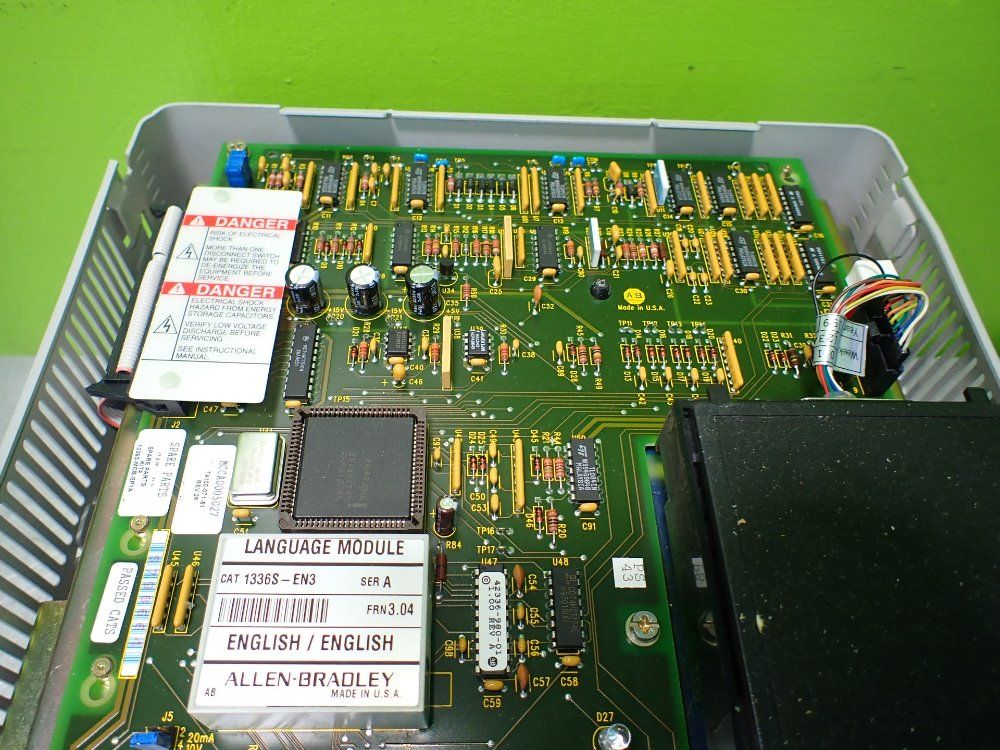 Allenbradley Allenbradley 1336sb025aaenl4 1336 Plus Servo Drive Unit