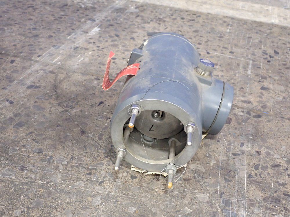 Fisher Liquid Level Transmitter - 2390