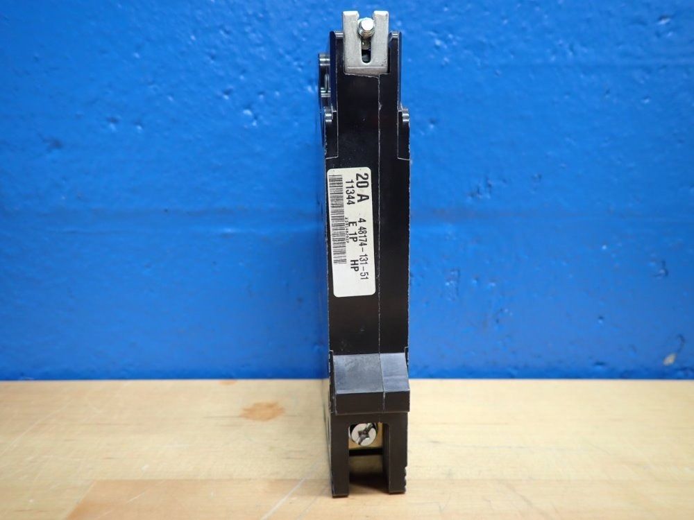 Square D Edb14020 Circuit Breaker, 20a 1p - Edb14020