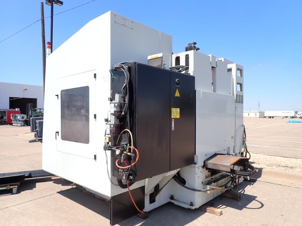 Hurco X: 64" Y: 33.8" Z: 29.9" Cnc Vertical Machining Center - Vmx64/40t