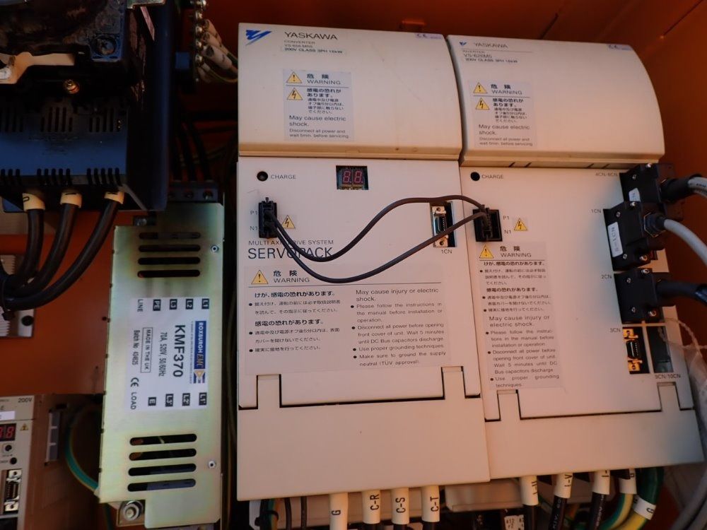 Hurco X: 64" Y: 33.8" Z: 29.9" Cnc Vertical Machining Center - Vmx64/40t