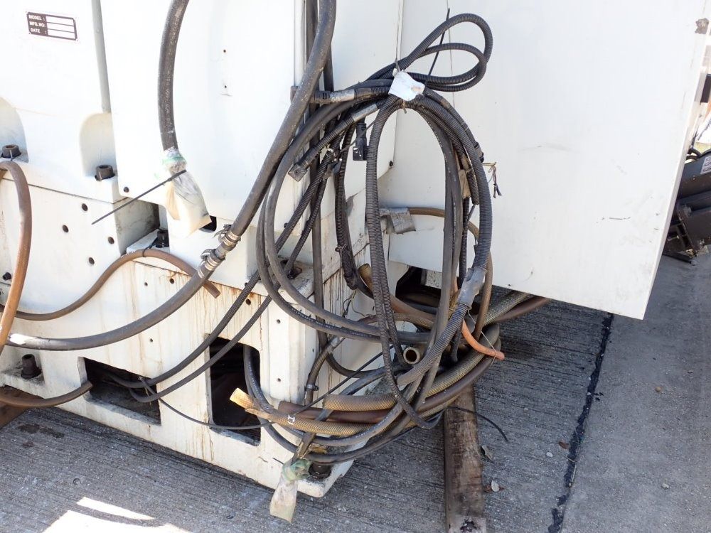 Hurco X: 64" Y: 33.8" Z: 29.9" Cnc Vertical Machining Center - Vmx64/40t