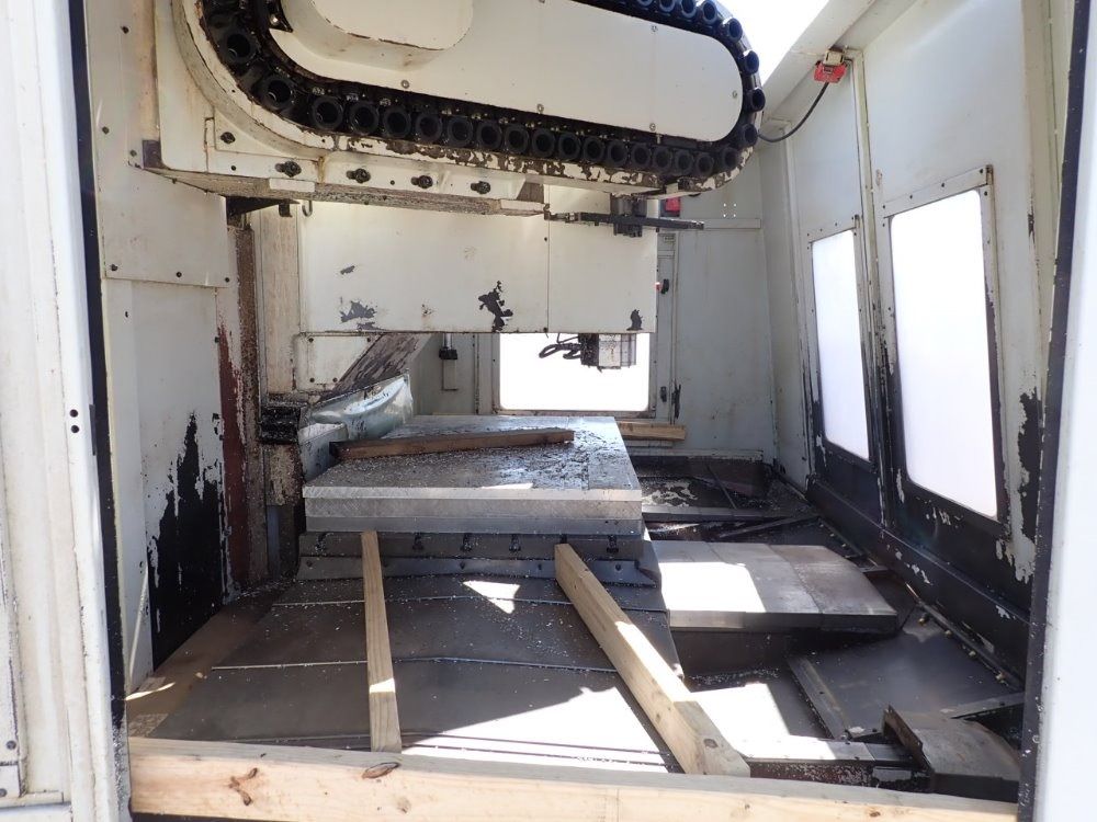 Hurco X: 64" Y: 33.8" Z: 29.9" Cnc Vertical Machining Center - Vmx64/40t