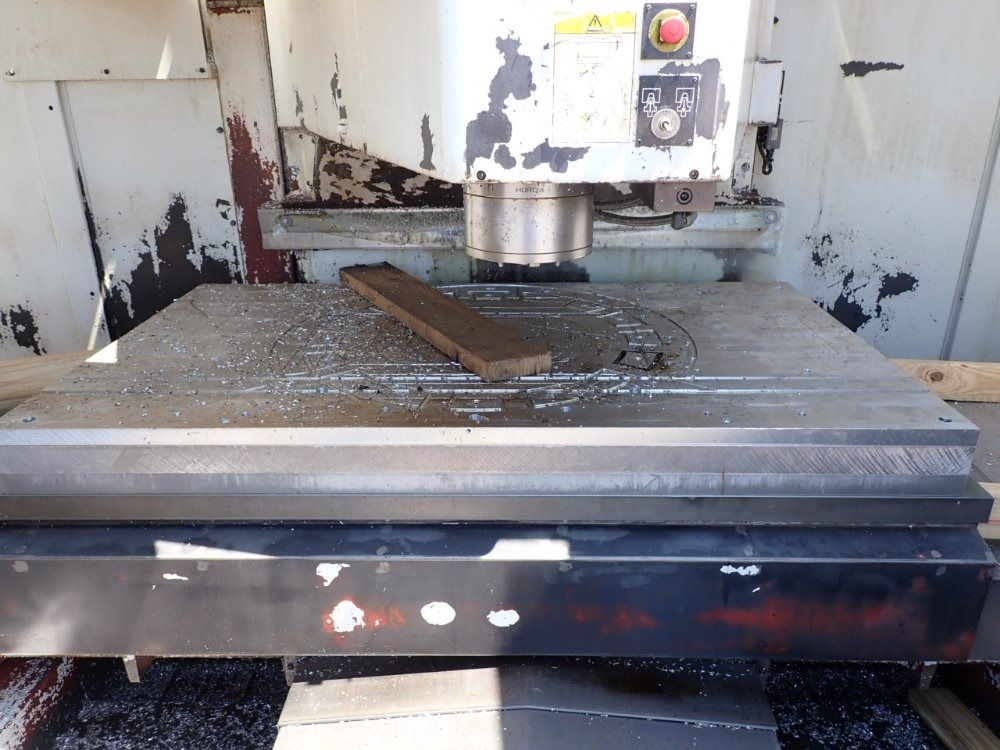 Hurco X: 64" Y: 33.8" Z: 29.9" Cnc Vertical Machining Center - Vmx64/40t