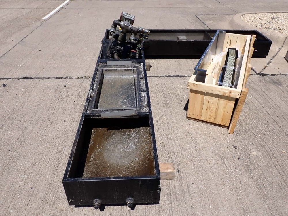 Hurco X: 64" Y: 33.8" Z: 29.9" Cnc Vertical Machining Center - Vmx64/40t