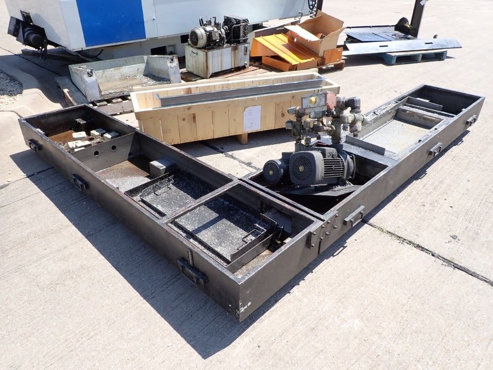 Hurco X: 64" Y: 33.8" Z: 29.9" Cnc Vertical Machining Center - Vmx64/40t