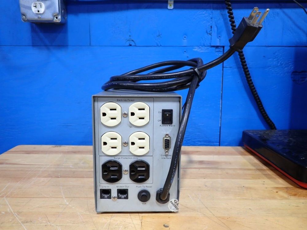 Slwarber Slwarber Powerhouse 650 Net 120 Vac Uninterruptible Power Supply Unit 60120