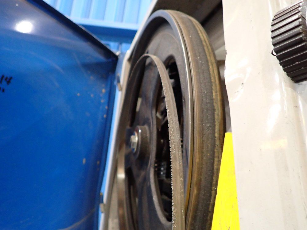 Enco 20" Vertical Bandsaw - 00361014