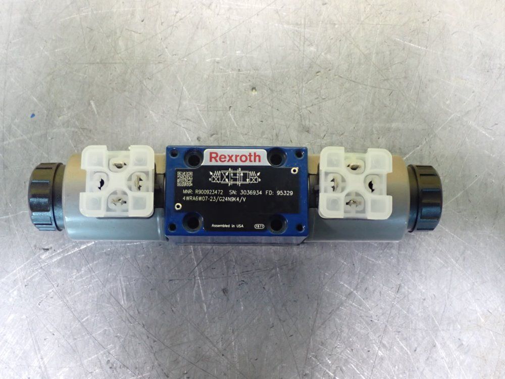 Rexroth R900923472 Solenoid Valve. - R900923472