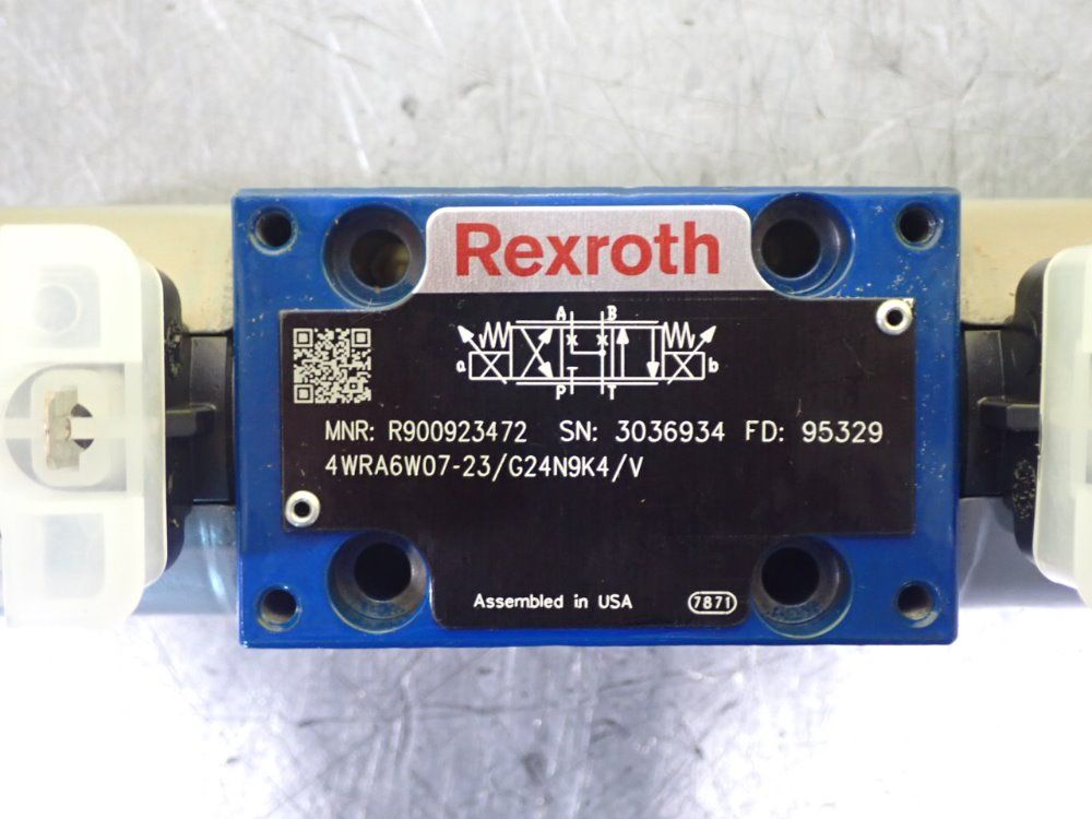 Rexroth R900923472 Solenoid Valve. - R900923472