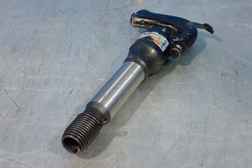 Ingersoll Rand Pneumatic Chisel - 3200-1