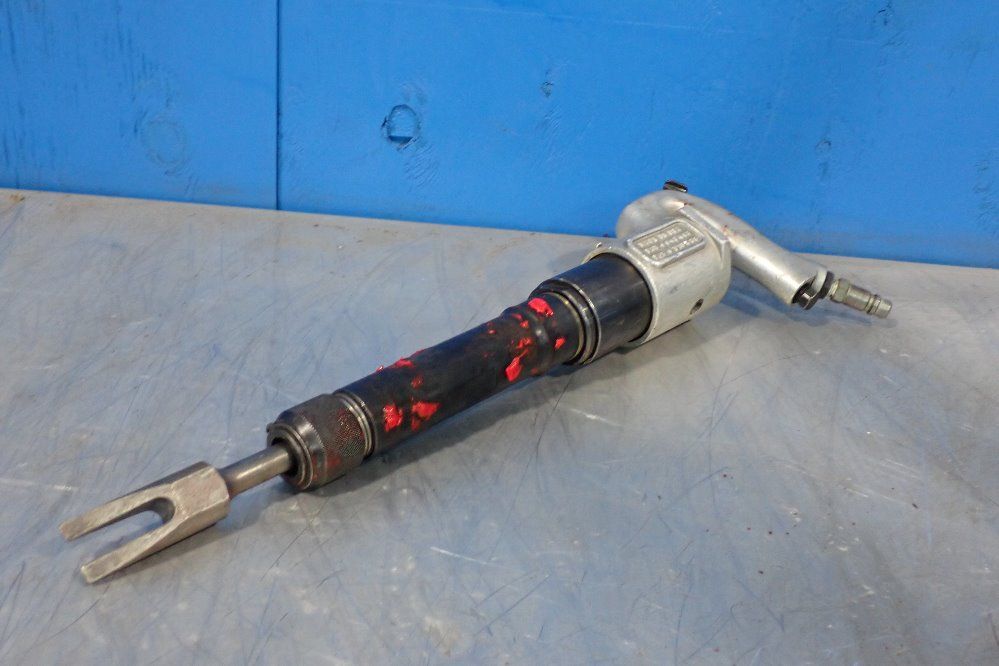 Honsa Chipping Hammer - B-17