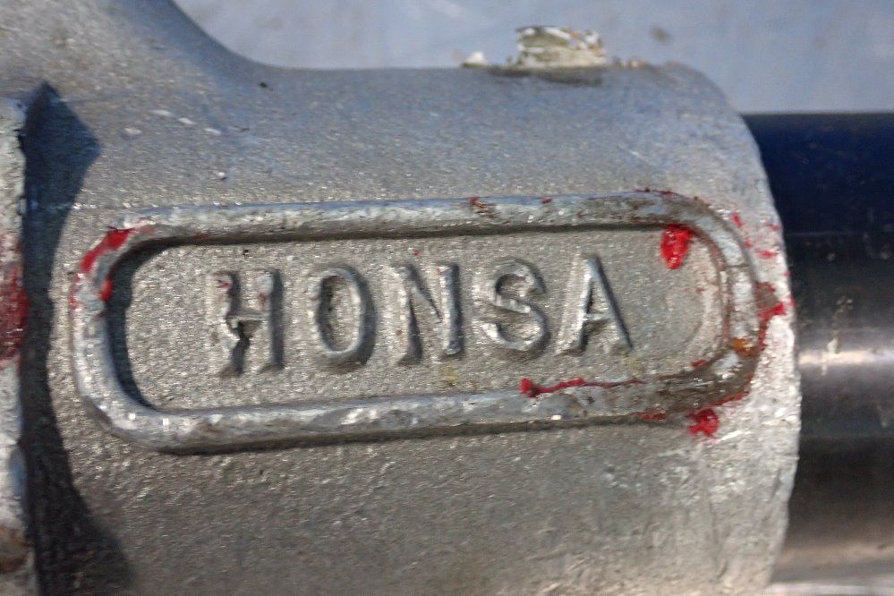 Honsa Chipping Hammer - B-17