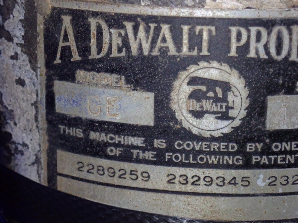 Dewalt 13" Radial Arm Saw - Ge