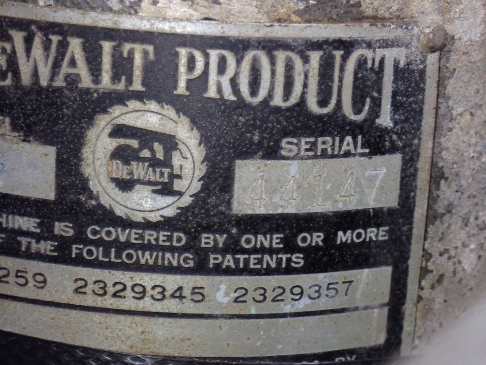 Dewalt 13" Radial Arm Saw - Ge