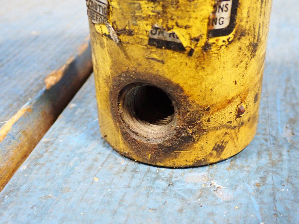 Enerpac 10 Ton Pneumatic Cylinder - Rc 102