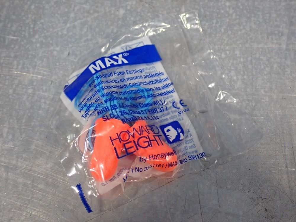 Howard Leight (3 Boxes) = 100 Pcs Corded Ear Plugs