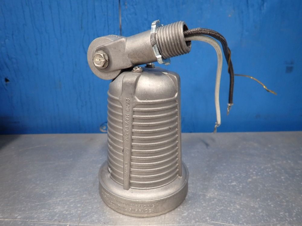 Lumapro Heavy Duty Lamp Holder - 3rb21