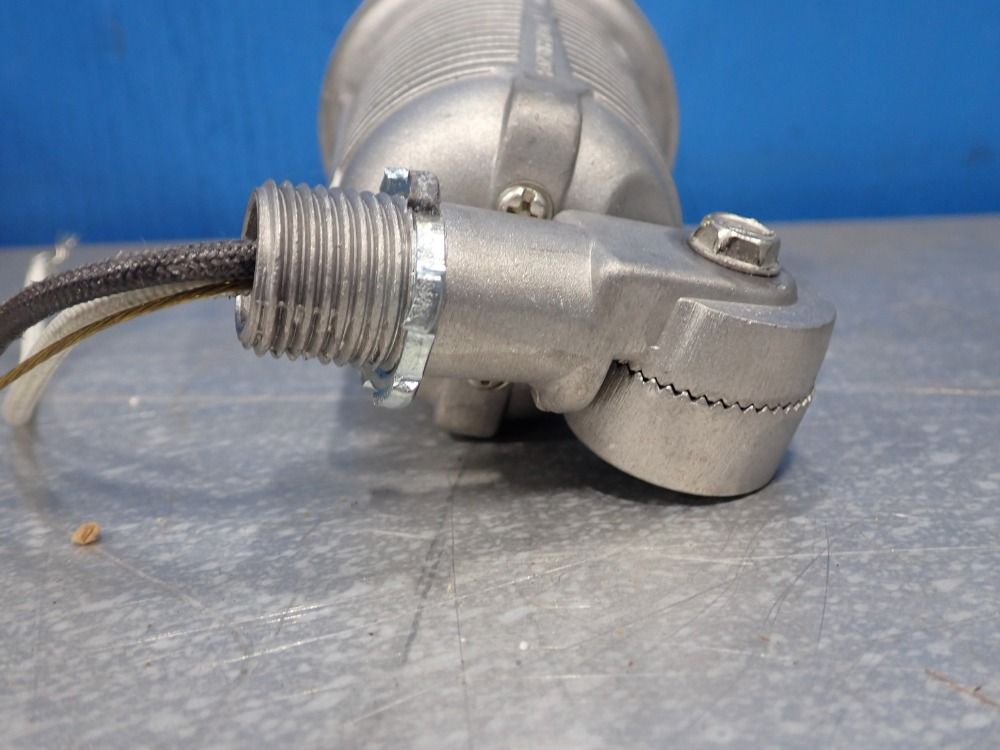 Lumapro Heavy Duty Lamp Holder - 3rb21