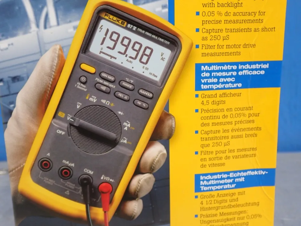 Fluke Industrial True-rms Multimeter - 87-5