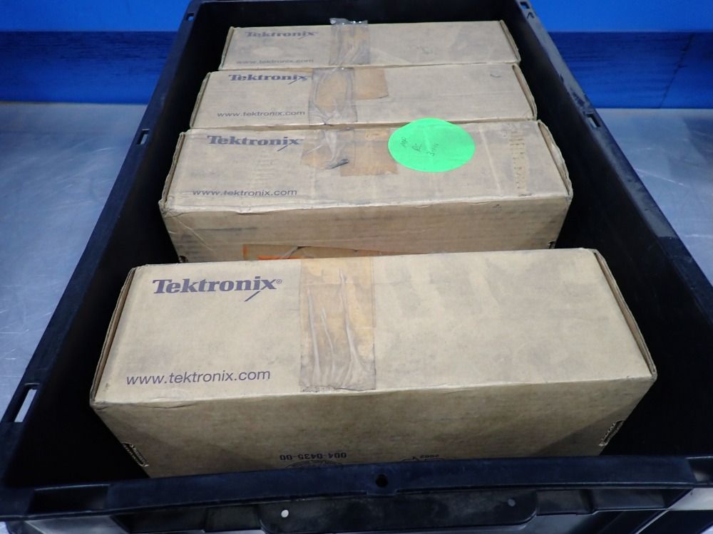 Tektronix High Voltage Differential Probe Lot