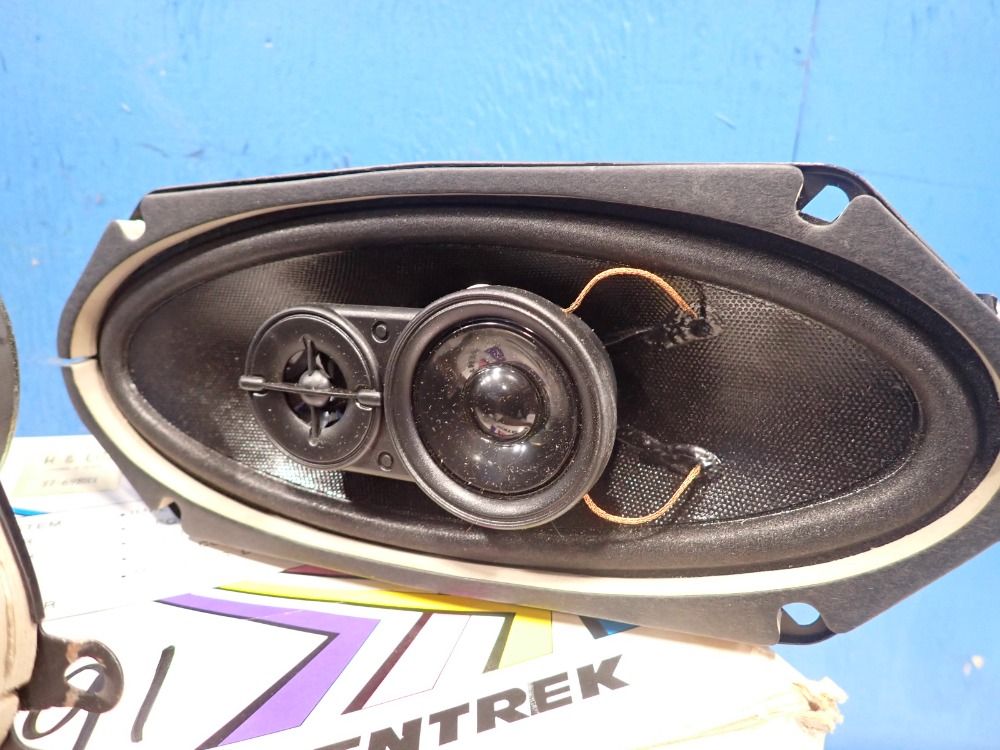 Sentrek 4 Ohms 4"x10" Speakers - Sr107