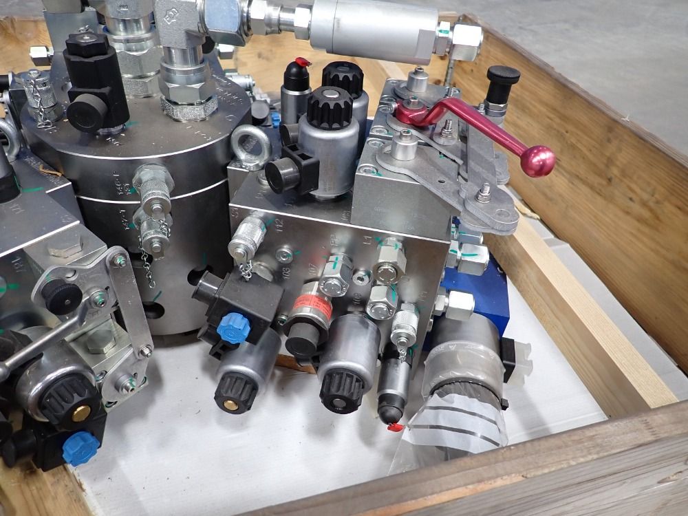 Hydratechindustries Wind Power Swp Redundant Safe Pitch - B5335