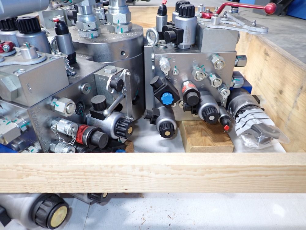 Hydratechindustries Wind Power Swp Redundant Safe Pitch - B5335