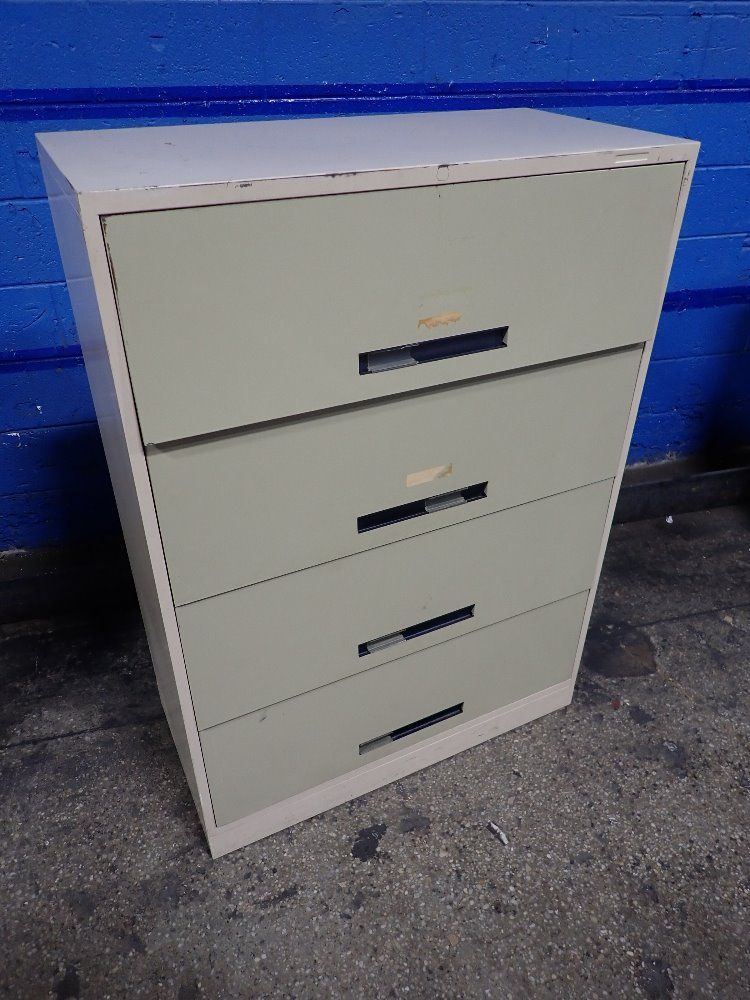 Royalmetal Lateral File Cabinet