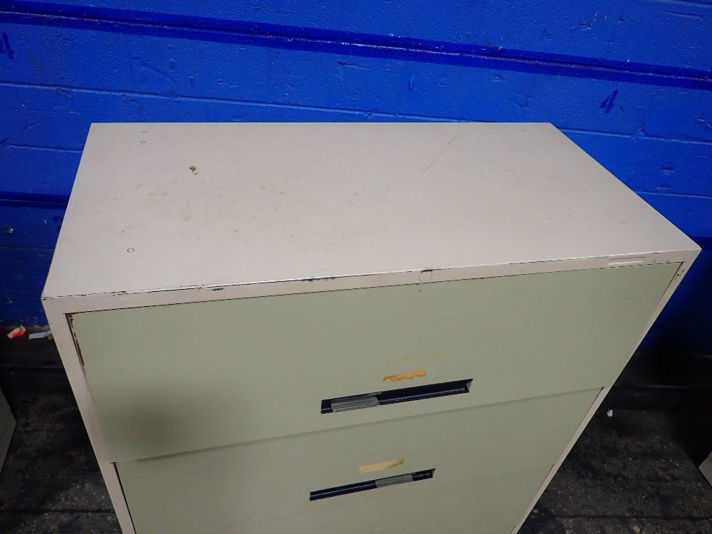 Royalmetal Lateral File Cabinet