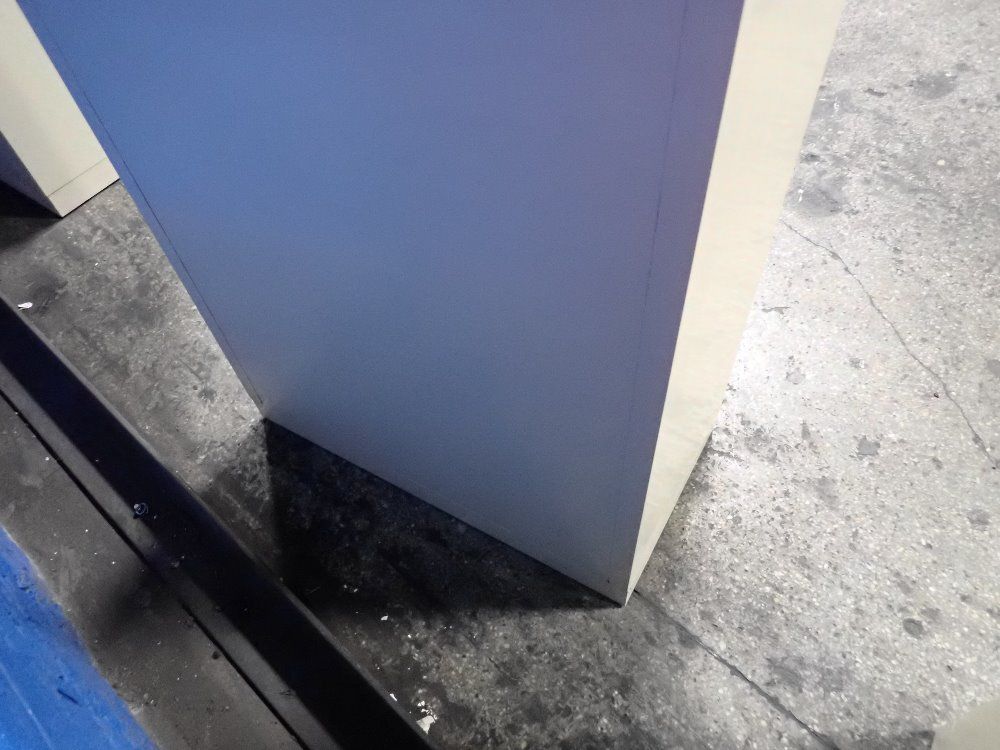 Royalmetal Lateral File Cabinet