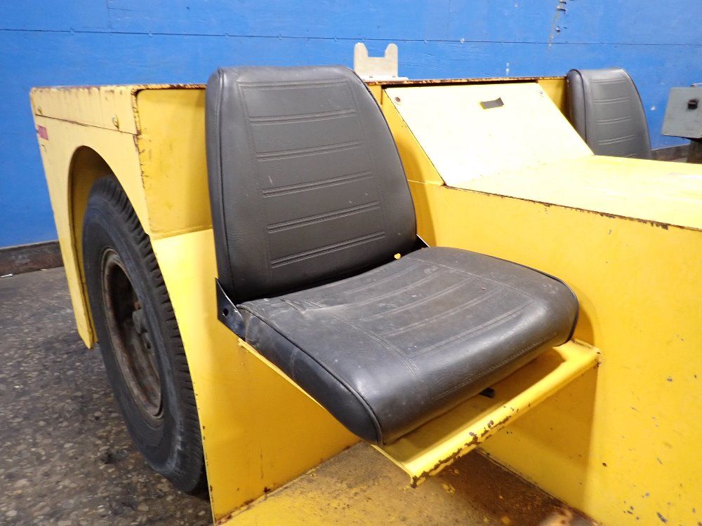 United Tractor 12000 Lbs Pushback Tractor - Sml-120f