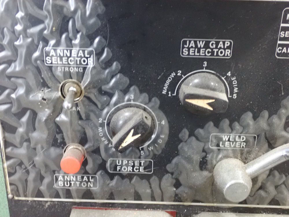 Kysor Johnson Vertical Band Saw - Kv-36